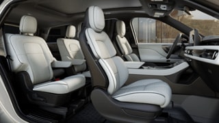 2026 Lincoln Lincoln Aviator Internal Image 1